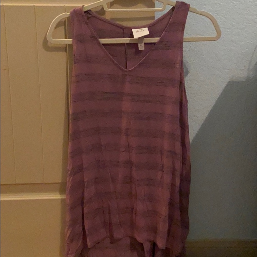 Hi low Knox rose tank